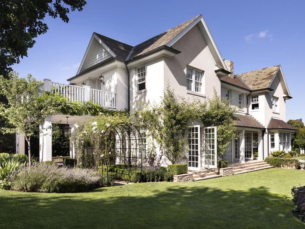 Guy King: Sprawling Toorak mansion listed for $30-$33m sells
