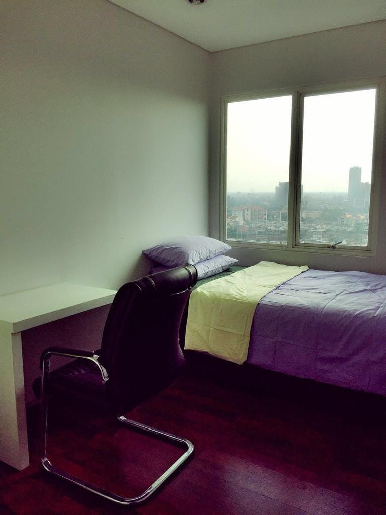 For Rent! Apartemen Thamrin Residence 3 BR – Fully Furnished, Middle Floor, Easy Access, Good Furniture
