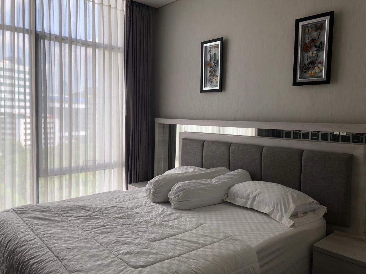 Apartemen Verde 3 Bedroom Full Furnished, Harga Terbaik